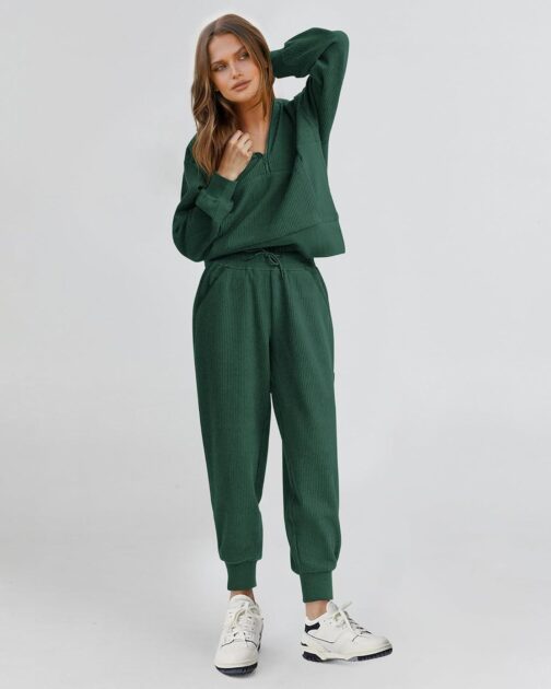 BTFBM Women's 2 Piece Tracksuit Fall Outfits 2024 Long Sleeve Half Zip Sweatshirt Sweatpants Lounge Set Sweatsuits - Image 2