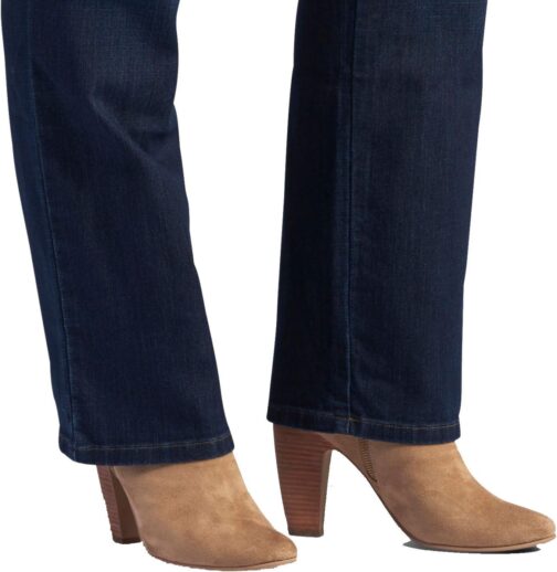 Lee Women's Plus Size Relaxed Fit Straight Leg Jean - Image 5