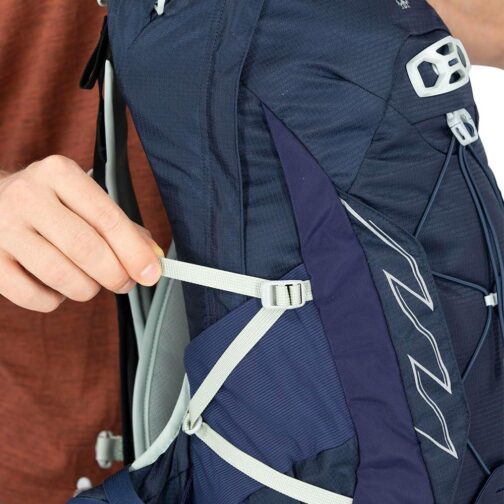 Osprey Talon 11L Men's Hiking Backpack with Hipbelt, Ceramic Blue, S/M - Image 5
