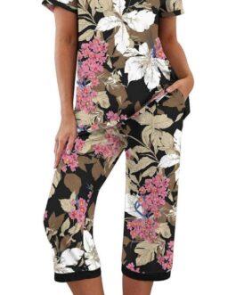 PrinStory Women’s Pajama Set Short Sleeve Shirt and Capri Pants Sleepwear Pjs Sets with Pockets
